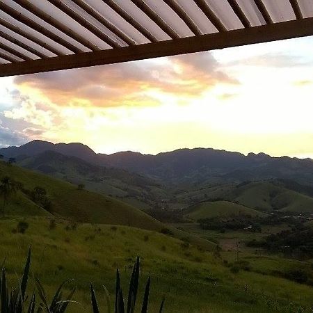 Reobote Chales Sao Bento do Sapucai Bagian luar foto