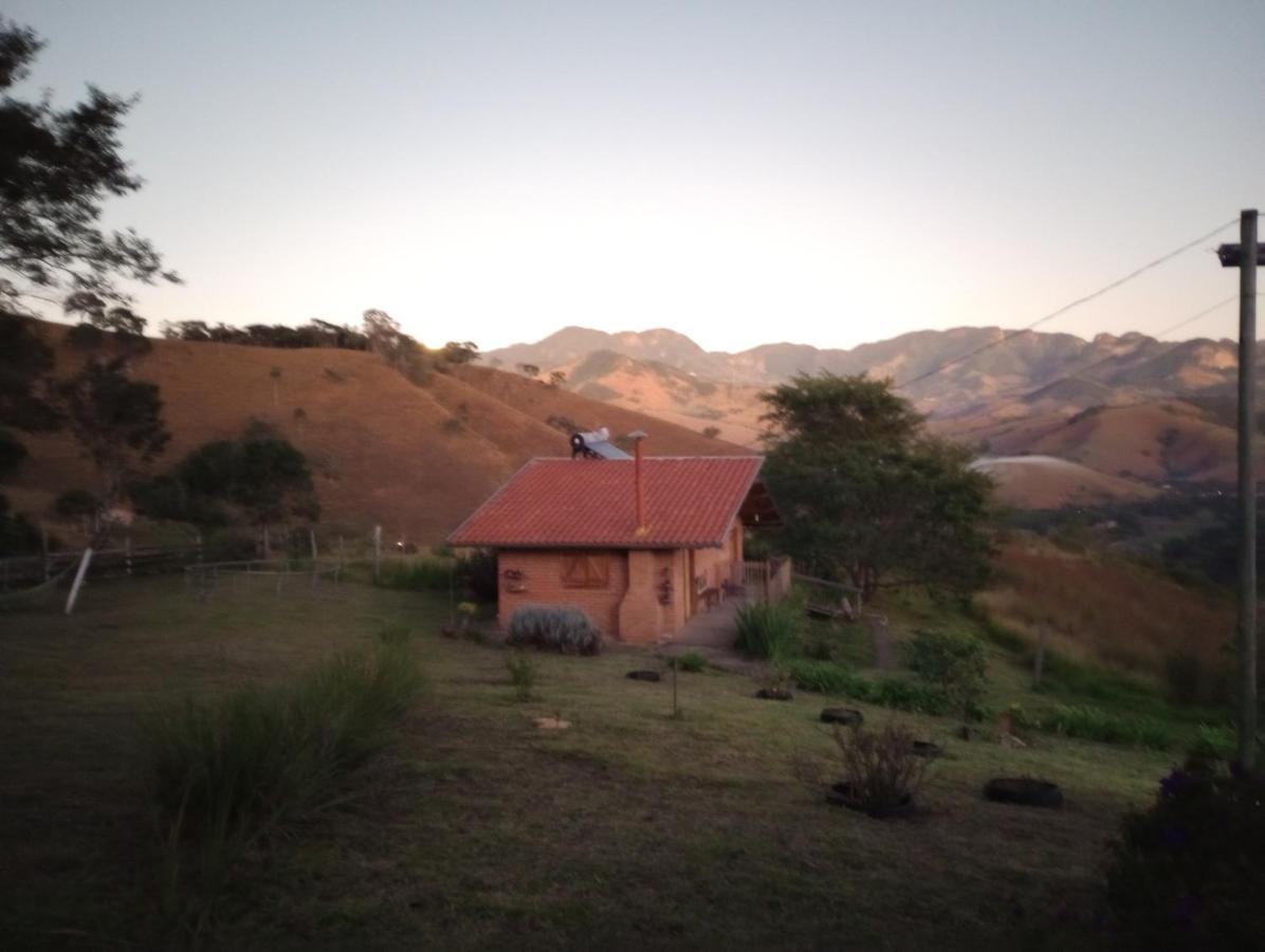 Reobote Chales Sao Bento do Sapucai Bagian luar foto