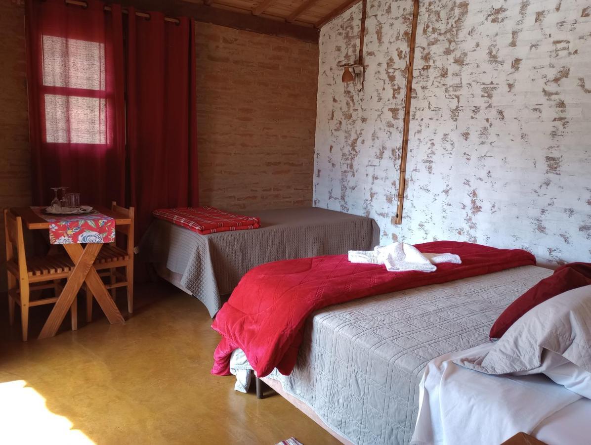 Reobote Chales Sao Bento do Sapucai Bagian luar foto