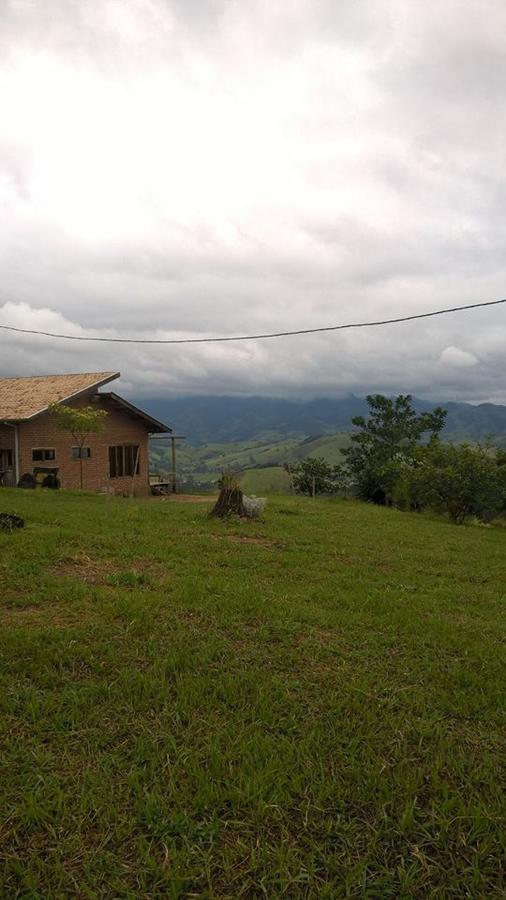 Reobote Chales Sao Bento do Sapucai Bagian luar foto