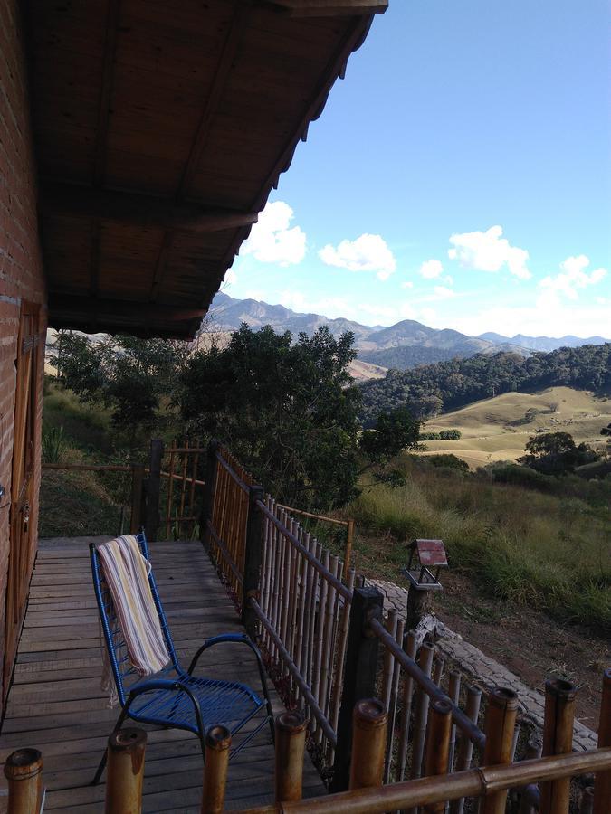 Reobote Chales Sao Bento do Sapucai Bagian luar foto